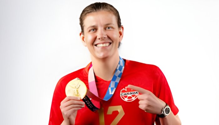Christine Sinclair