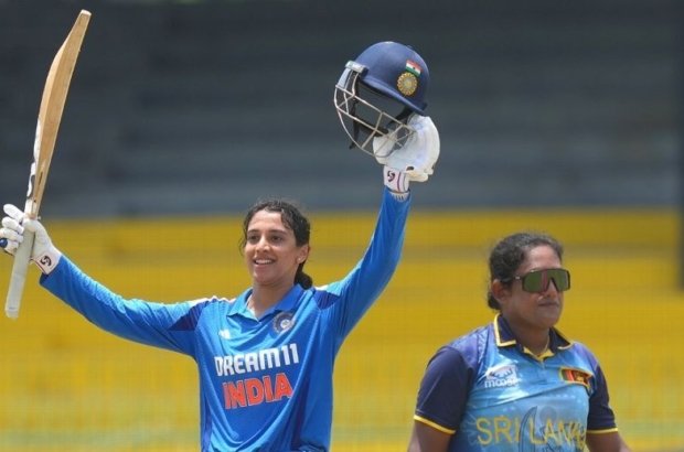 SMRITI MANDHANA IMAGE