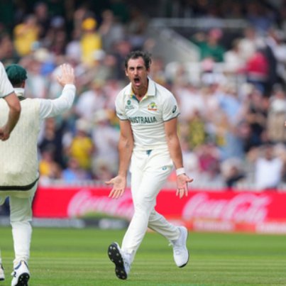 Australia's Mitchell Starc celebrates the dismissal of South Africa's Aiden Markram during the World Test Championship final between South Africa and Australia at Lord's cricket ground in London, Wednesday, June 11, 2025. (AP Photo/Kirsty Wigglesworth)